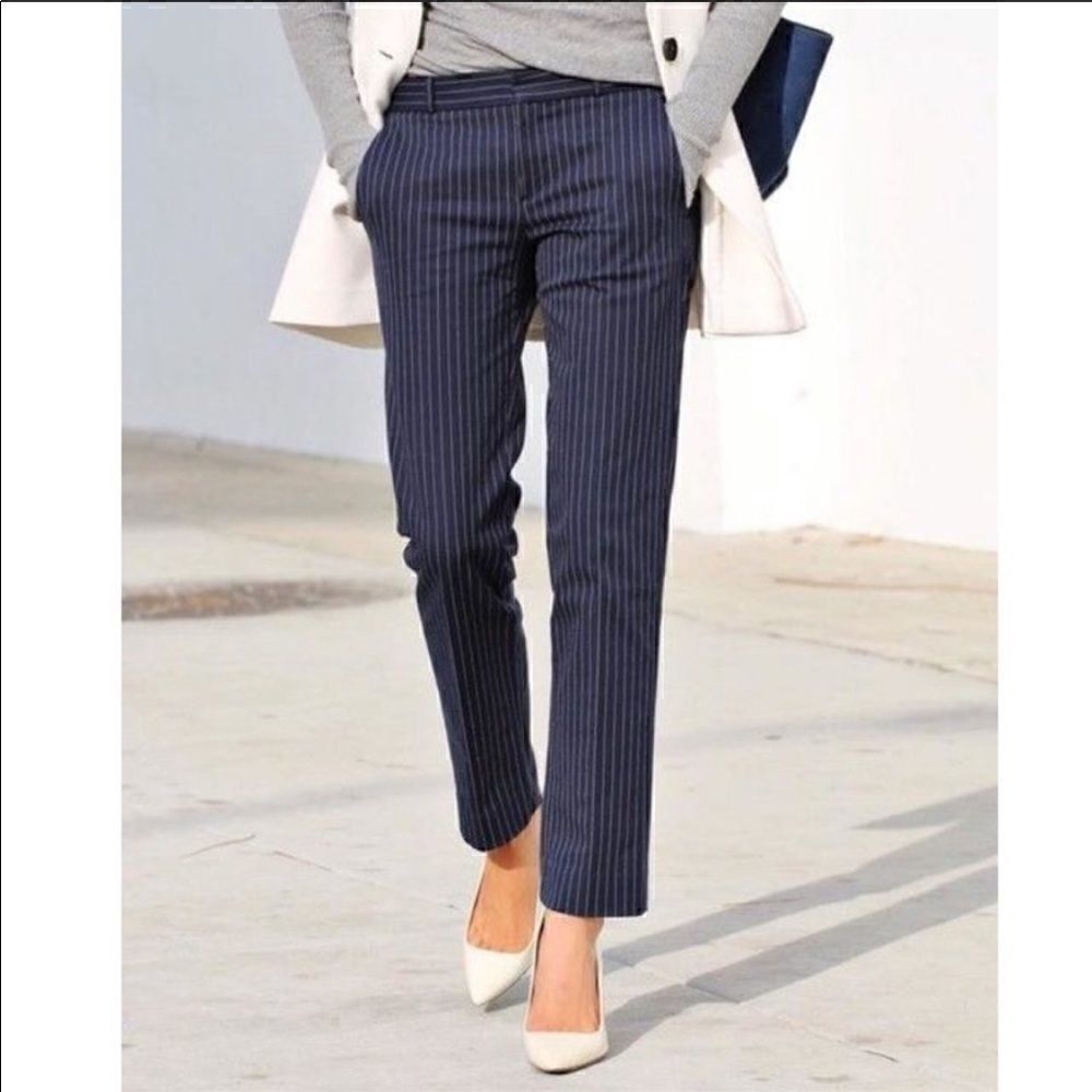 𝅺euc J Crew City Fit Super 120 cropped pinstripe pants Size 0